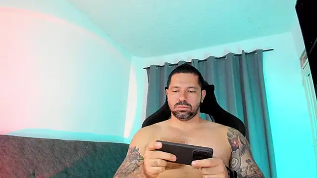 Snapshot of Pierre_Vidal chatting on May 7, 2026, 2:50 am Pierre Vidal online show from May 7, 2026, 2:50 am