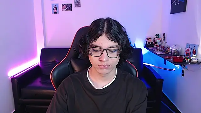 malik harrison   online show from December 13, 2024, 2:16 pm