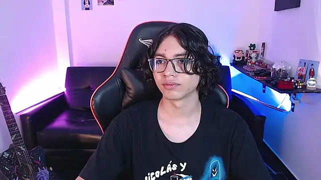 malik harrison   online show from December 18, 2024, 5:21 pm