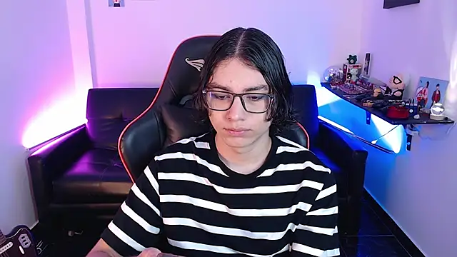 malik harrison   online show from January 2, 2025, 3:08 pm