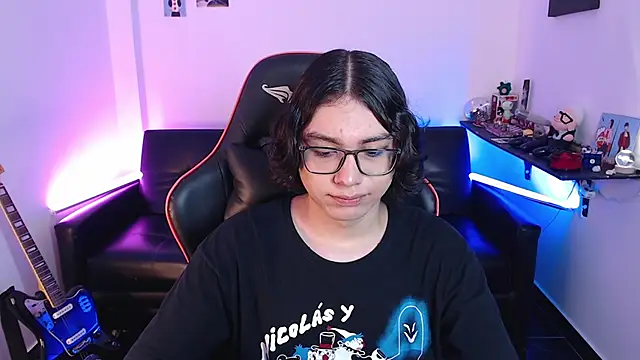 malik harrison   online show from January 4, 2025, 3:17 pm