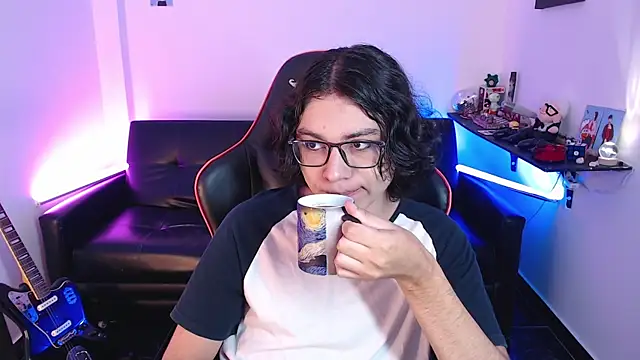 malik harrison   online show from January 7, 2025, 3:12 pm