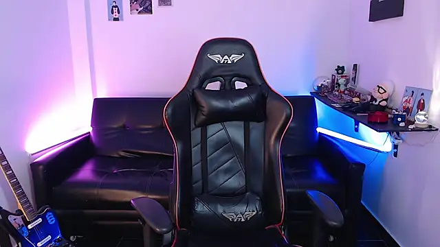 malik harrison   online show from January 8, 2025, 2:35 pm