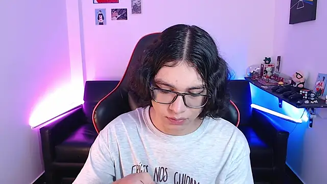 malik harrison   online show from January 15, 2025, 1:52 pm