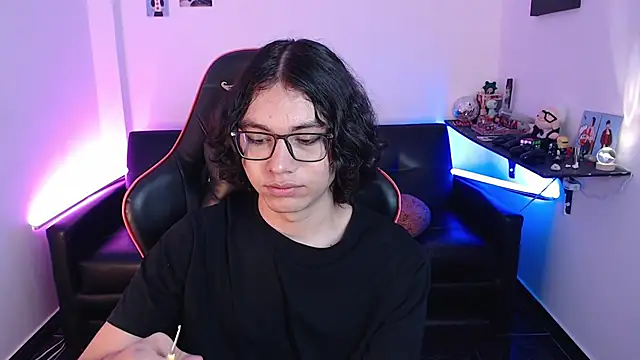 malik harrison   online show from January 31, 2025, 5:10 pm