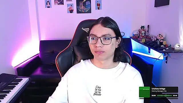 malik harrison   online show from February 8, 2025, 2:16 pm