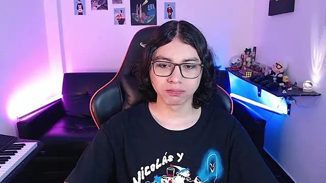 malik harrison   online show from February 11, 2025, 2:24 pm