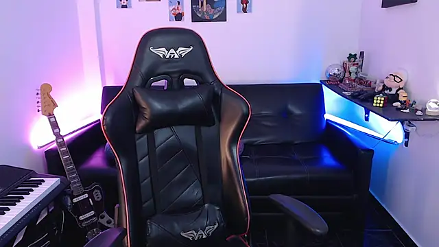 malik harrison   online show from March 4, 2025, 5:34 pm