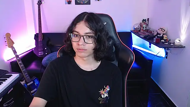 malik harrison   online show from March 9, 2025, 6:11 pm