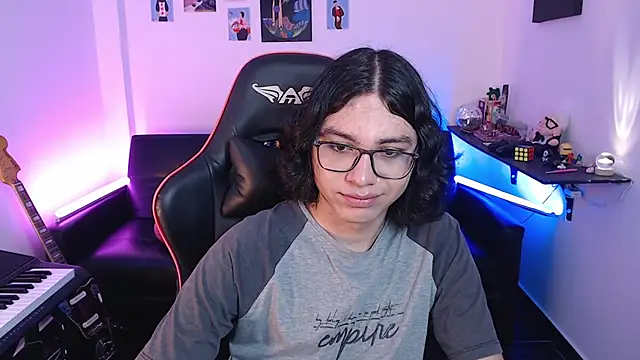 malik harrison   online show from March 19, 2025, 5:39 pm