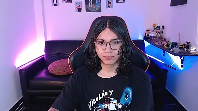 malik harrison   online show from September 15, 2025, 3:45 pm