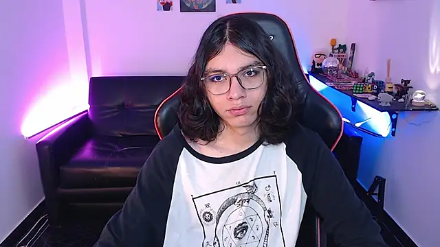 malik harrison   online show from September 30, 2025, 3:06 pm