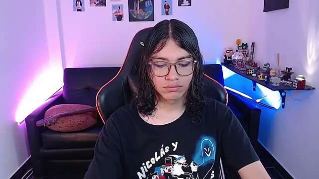 malik harrison   online show from October 29, 2025, 3:58 pm