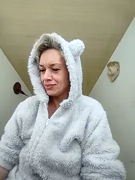 sexymarilyncolombia online show from February 19, 2025, 12:22 pm