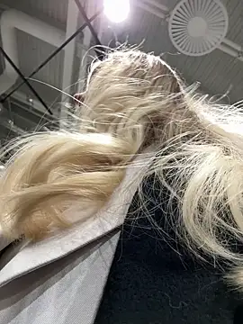 MariaTull online show from February 10, 2025, 2:48 pm