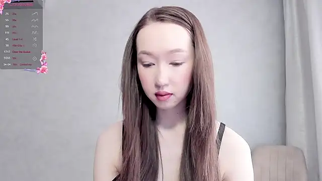  luna 022 online show from March 21, 2025, 6:27 am