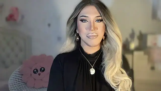 Ts glamxxxx online show from September 8, 2025, 11:48 pm