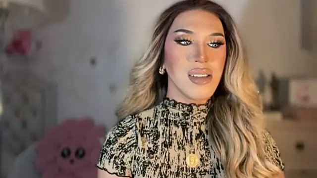 Ts glamxxxx online show from September 20, 2025, 1:34 pm