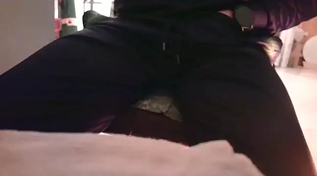 Snapshot of thebigshow_cp2022 chatting on January 17, 2025, 9:28 pm thebigshow cp2022 online show from January 17, 2025, 9:28 pm