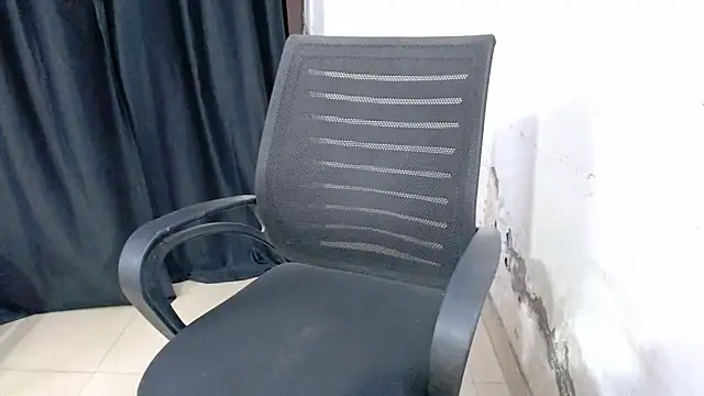 sexy vani1 online show from May 18, 2026, 6:58 pm