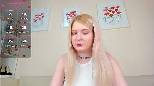 rosa mariposa  online show from September 12, 2025, 9:20 am