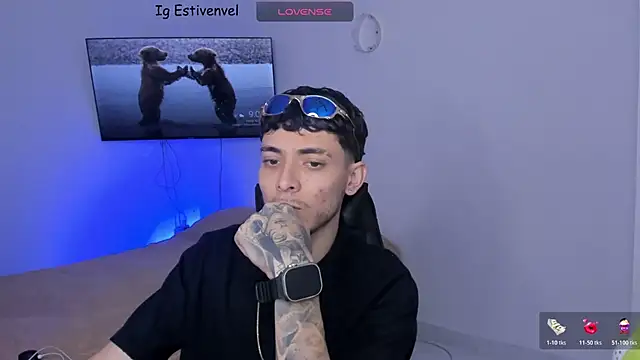 steve latin online show from February 1, 2026, 2:04 pm