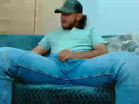 tuyo1995 online show from September 18, 2025, 2:02 am