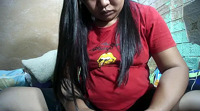 sweethotmom online show from February 7, 2025, 4:59 am