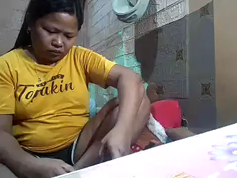 sweethotmom online show from February 27, 2025, 10:26 am