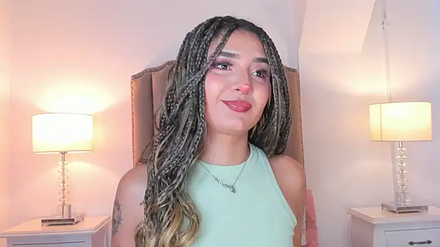 Emma Torres   online show from February 15, 2026, 11:30 am