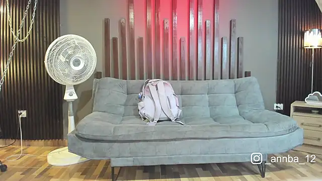 annie barozzi online show from September 11, 2025, 1:22 pm