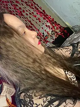 Var Kiss online show from March 9, 2026, 5:11 am