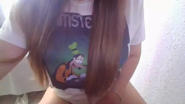 Sexymiss26 online show from December 14, 2024, 2:53 pm