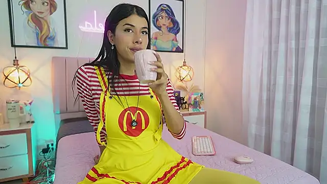 dani parker  online show from May 29, 2026, 4:27 pm