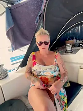 German Milf online show from September 27, 2025, 12:54 pm