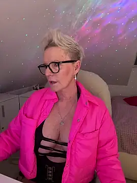 German Milf online show from April 15, 2026, 12:56 pm