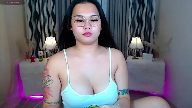 Ella Fantasiax online show from October 13, 2025, 7:14 pm