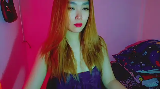 TR4NSCUTI3 online show from December 6, 2024, 1:51 am