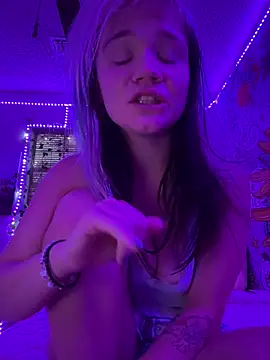 Cutiepiespanks online show from September 9, 2025, 11:21 am