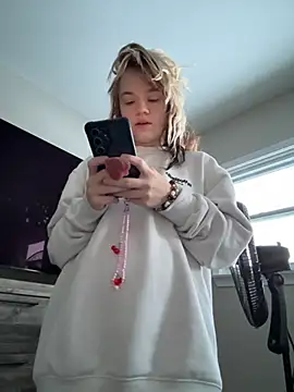 Cutiepiespanks online show from February 8, 2026, 10:24 pm