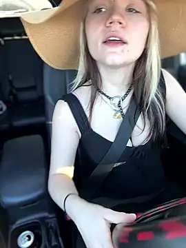 Cutiepiespanks online show from March 10, 2026, 8:14 pm