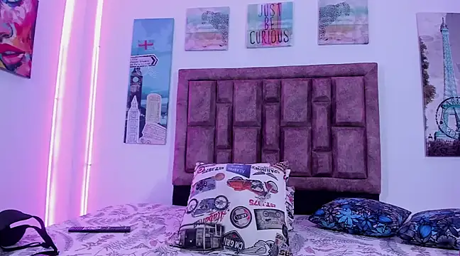 NaughtyAnaa online show from December 28, 2024, 12:36 am