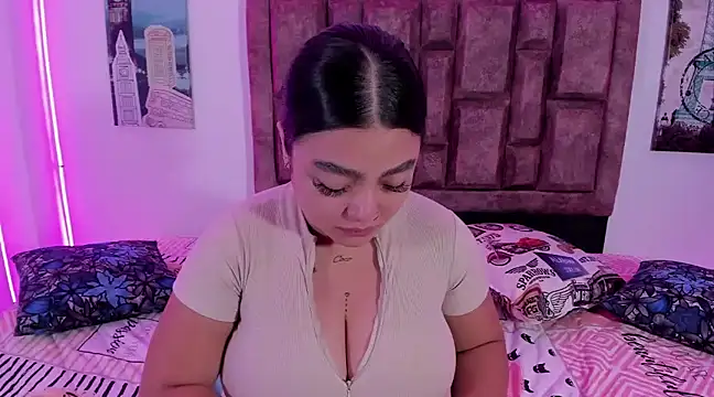 NaughtyAnaa online show from January 21, 2025, 3:37 am