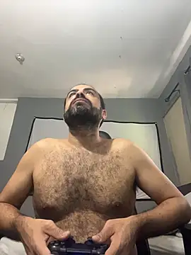 JayJayRod online show from December 17, 2025, 5:30 pm