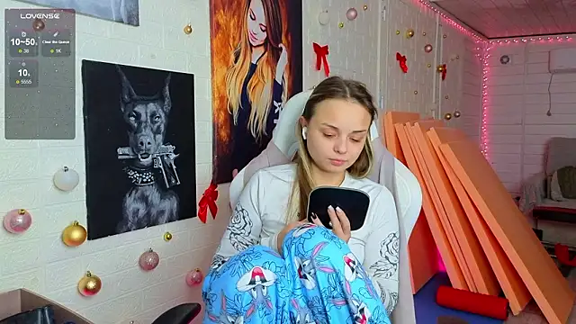 Misss Vikk online show from February 7, 2026, 11:25 am