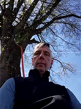 seelengleich online show from April 24, 2026, 11:45 am