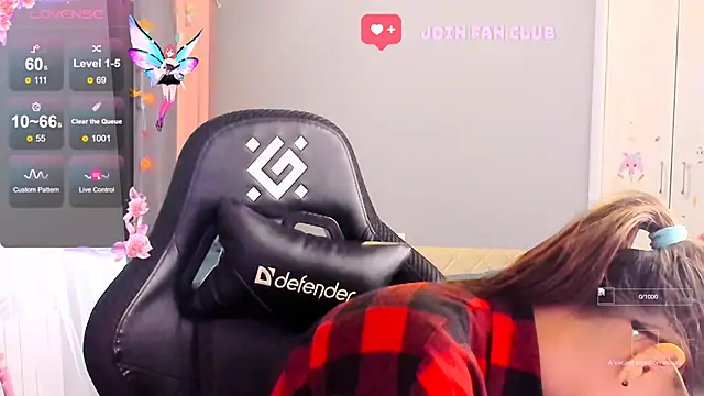 MollyLollipop online show from October 2, 2025, 4:41 am