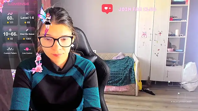 MollyLollipop online show from October 17, 2025, 4:26 am