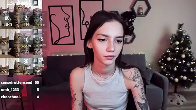 SophieCatty online show from December 11, 2024, 12:12 am