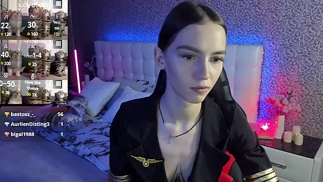 SophieCatty online show from March 10, 2025, 2:48 pm